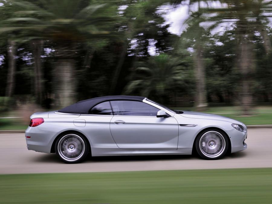  BMW 650i Convertible 2011 года  (фото 11 из 16)